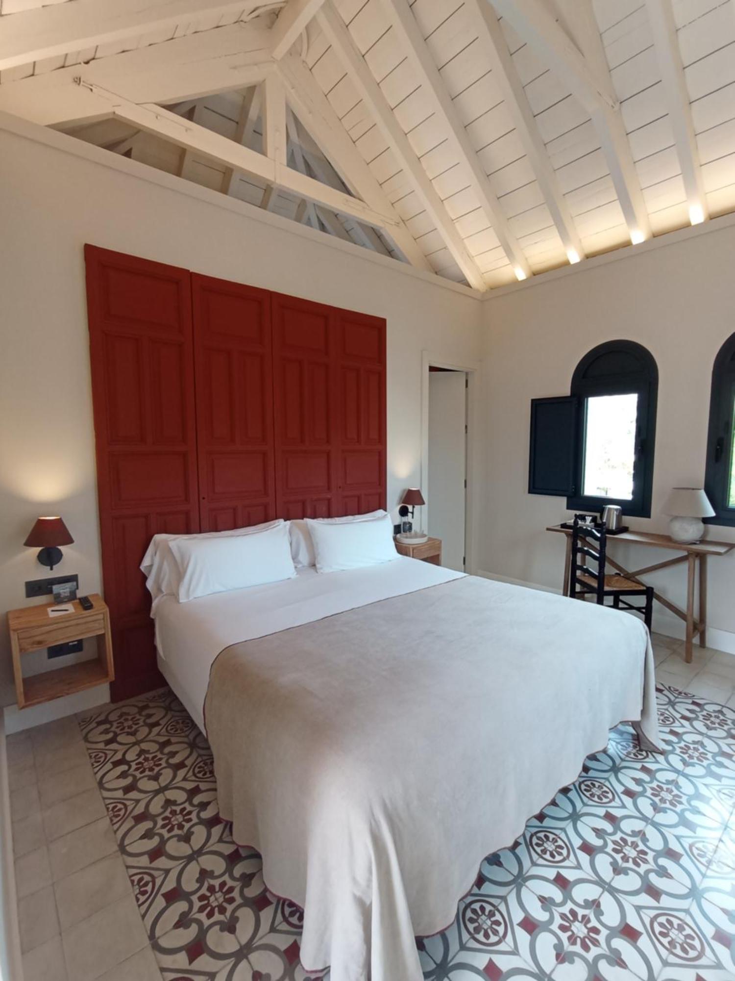 Uma Suites Parada Del Marques 塞维利亚 外观 照片
