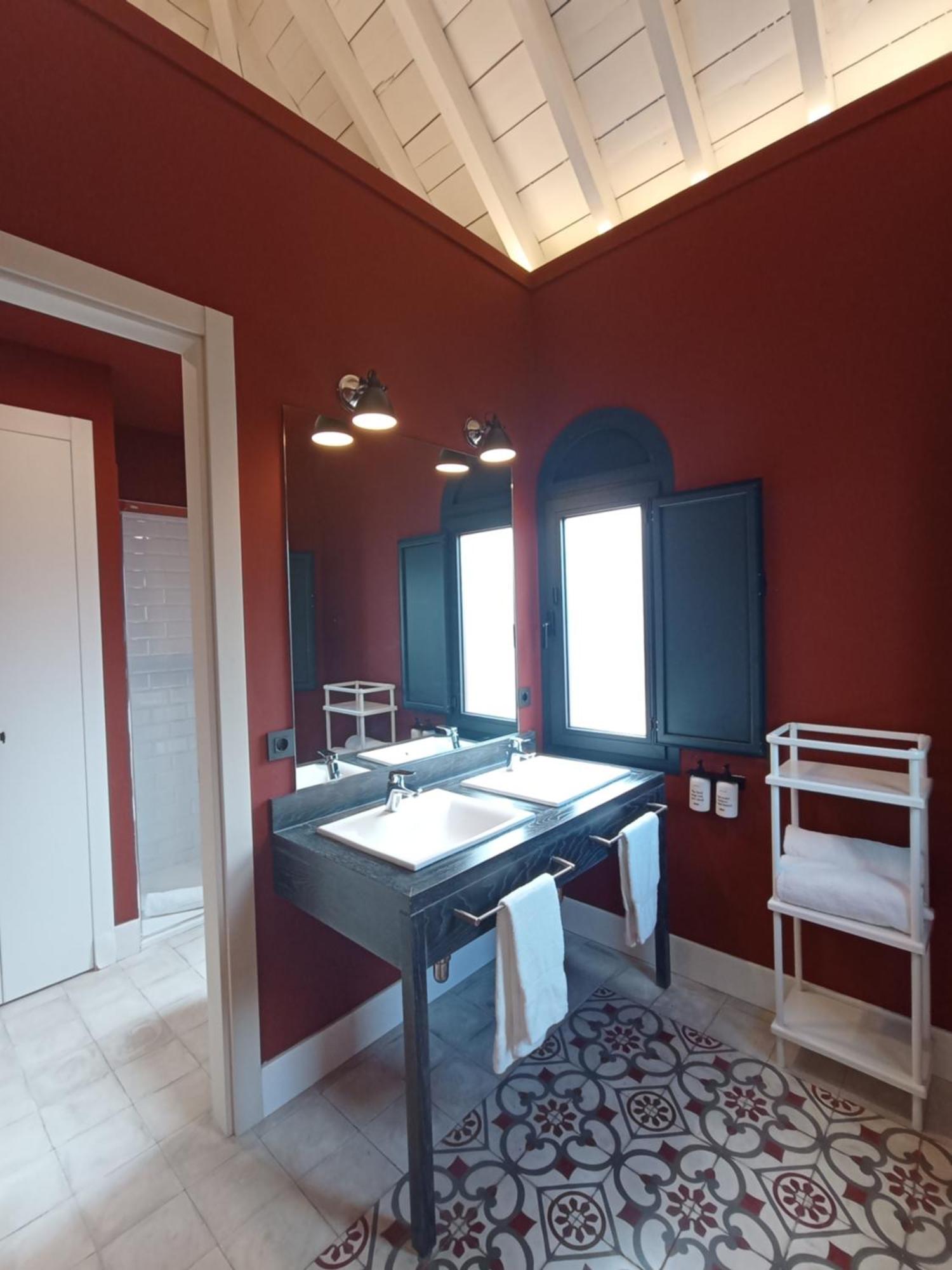 Uma Suites Parada Del Marques 塞维利亚 外观 照片