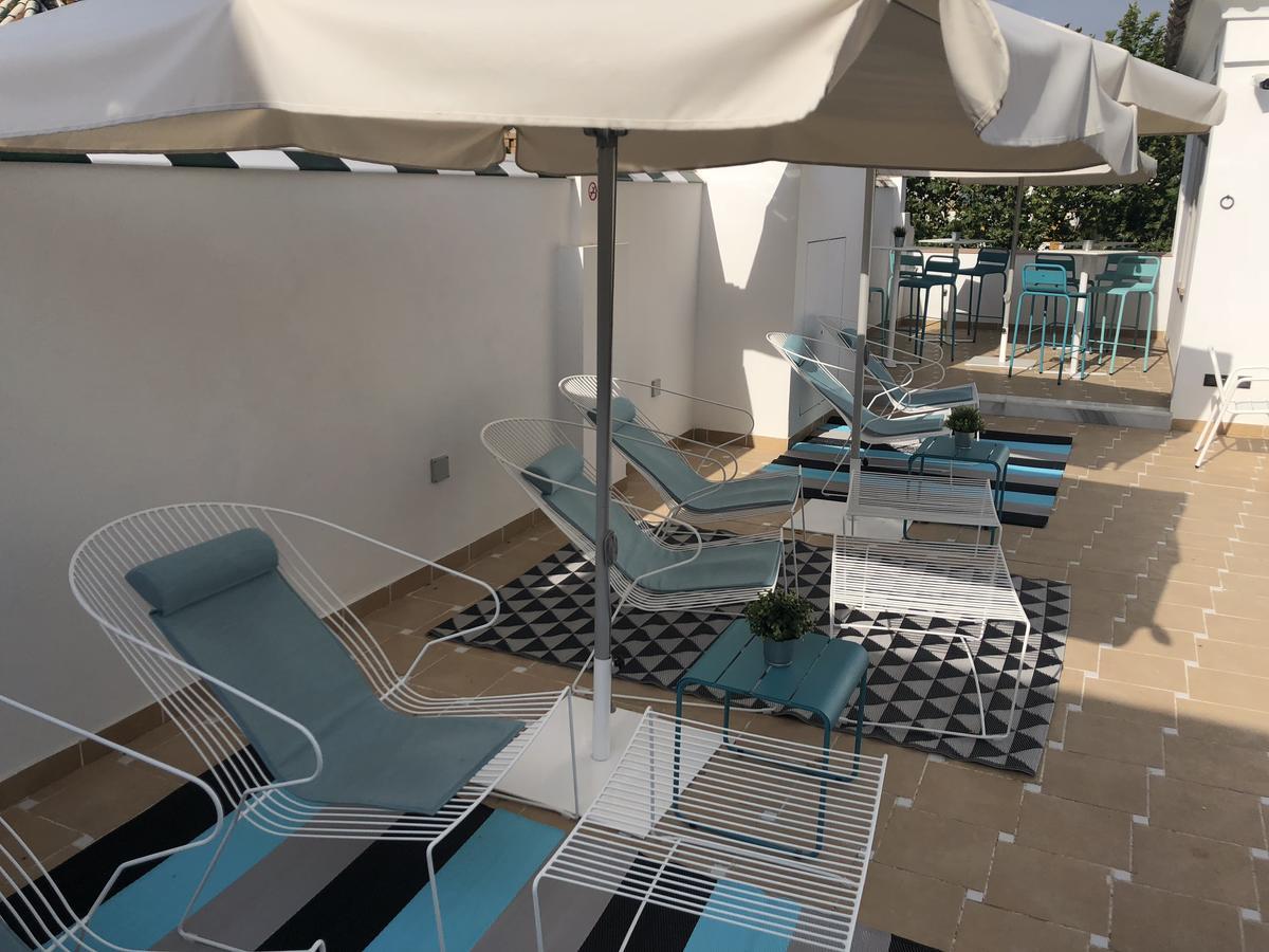 Uma Suites Parada Del Marques 塞维利亚 外观 照片