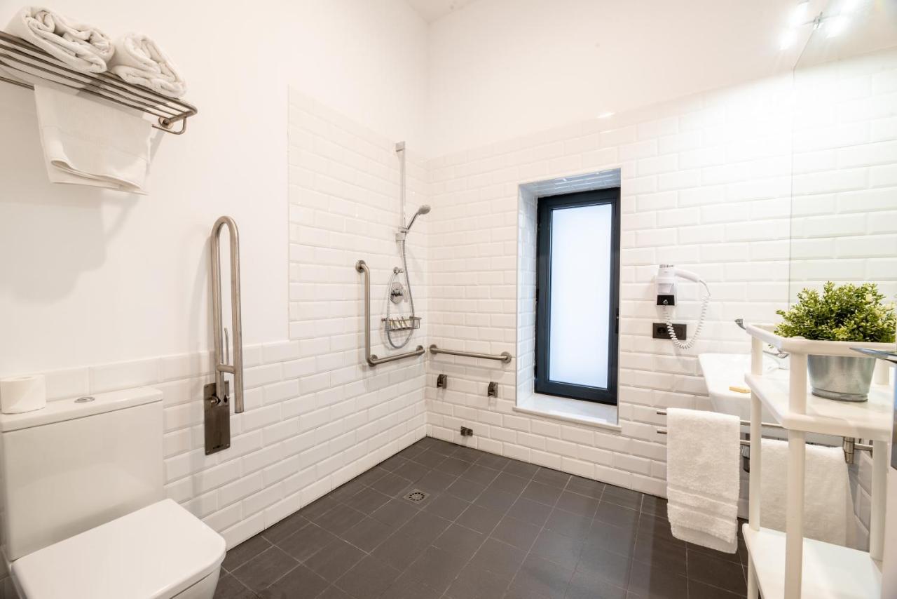 Uma Suites Parada Del Marques 塞维利亚 外观 照片