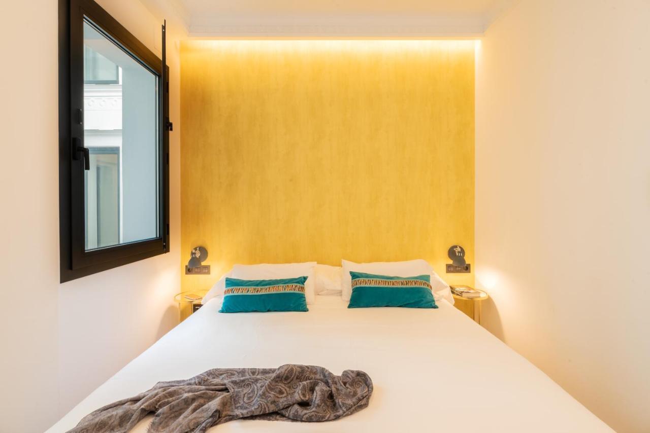 Uma Suites Parada Del Marques 塞维利亚 外观 照片